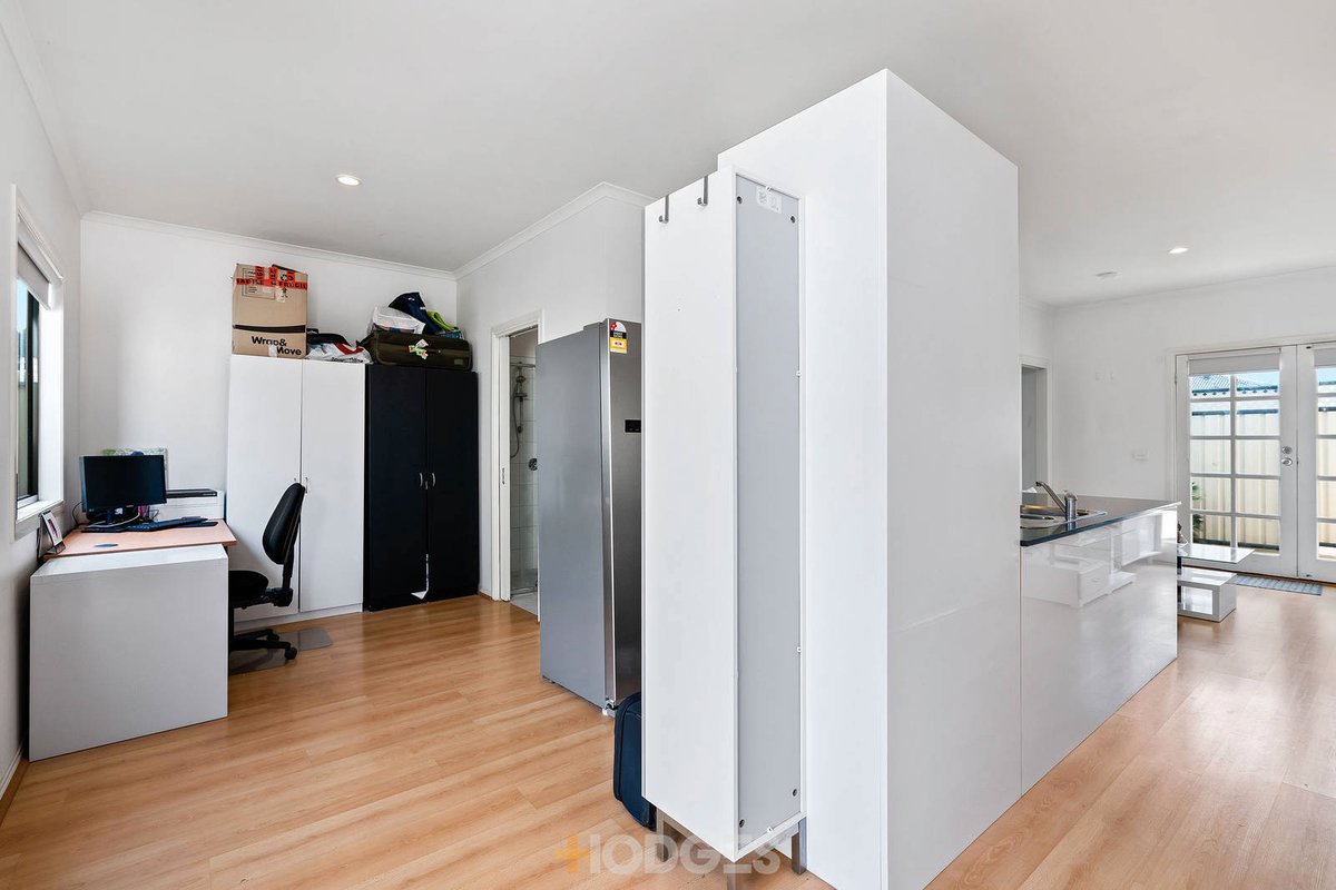 14 / 2-6 Kelly Street Werribee - Residential for sale