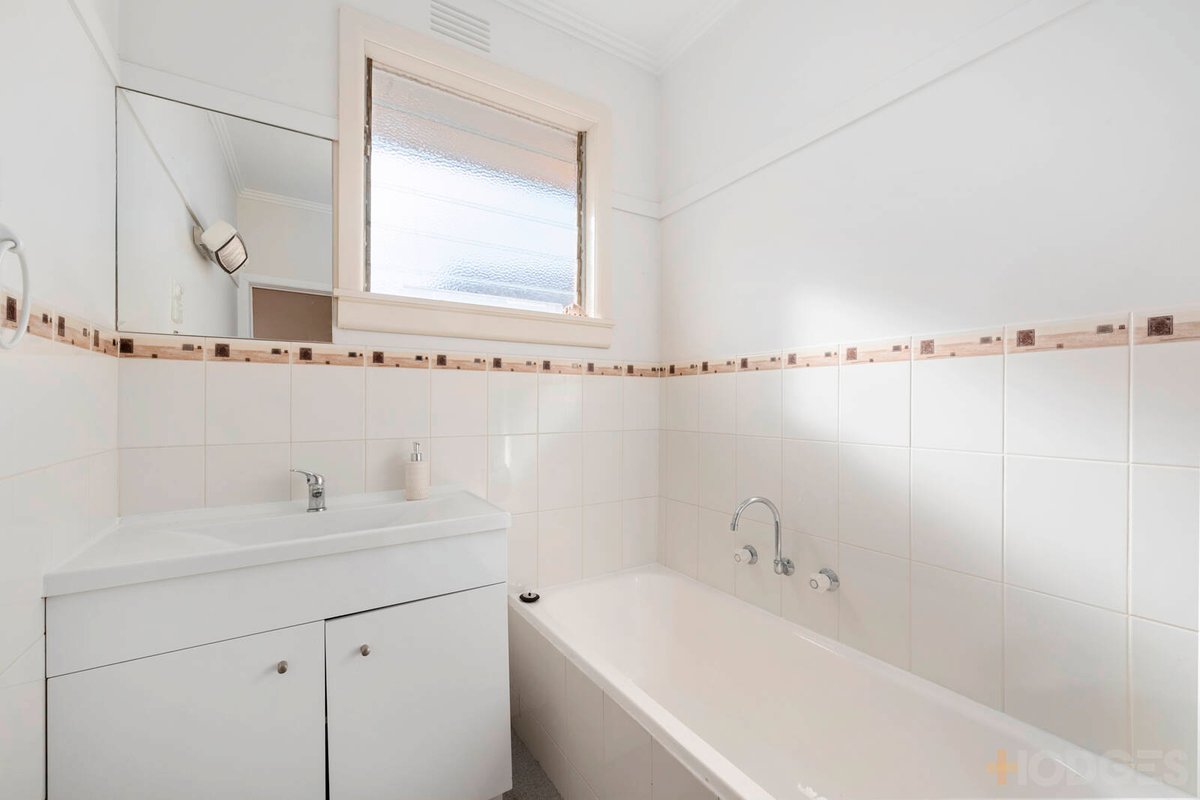 1 / 42 Poplar Street Newcomb - Residential for sale