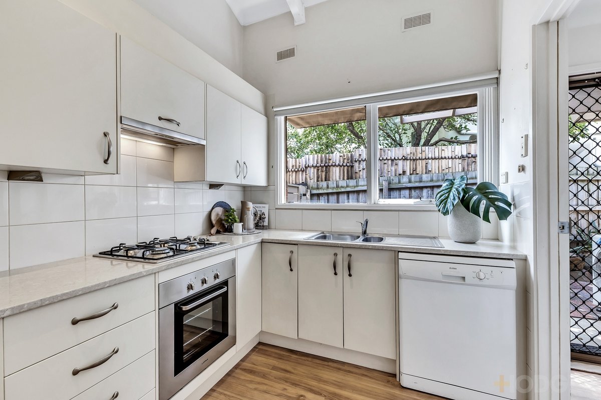 1 / 42 Rennison Street Parkdale - Residential for sale