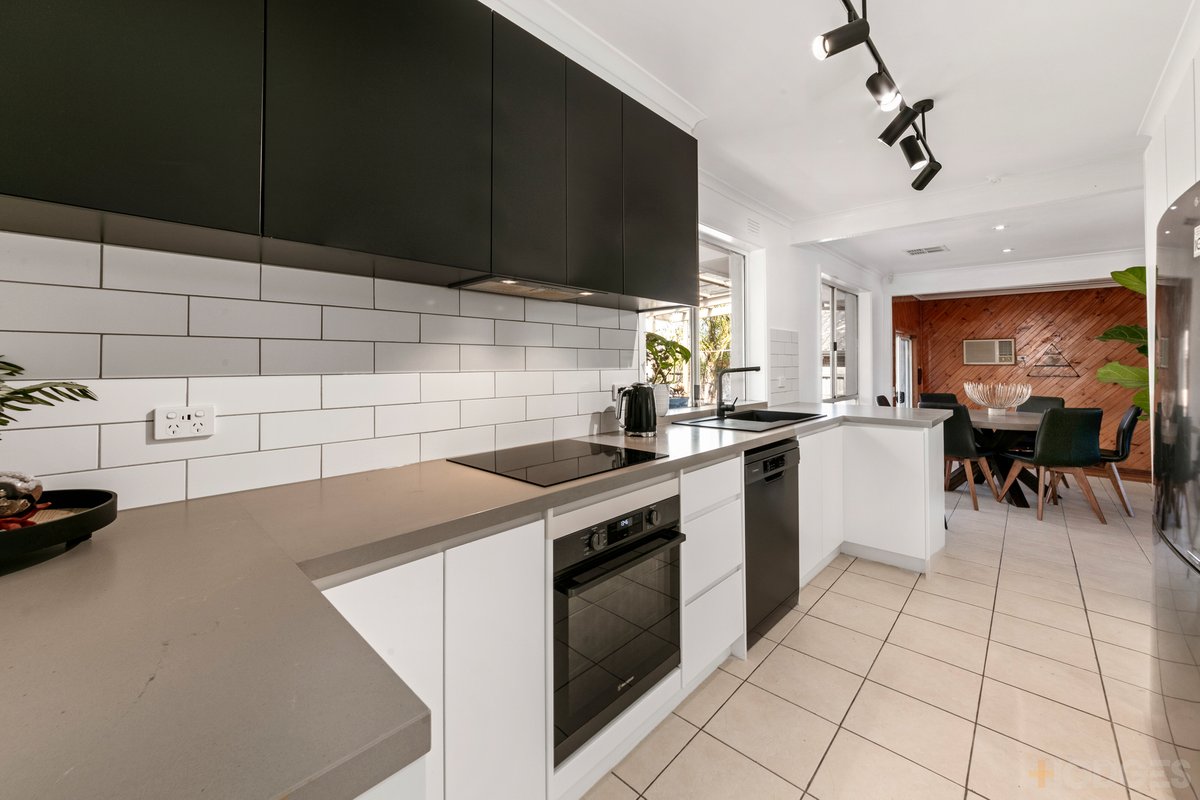 142 Wilson Street Cheltenham - Residential for sale