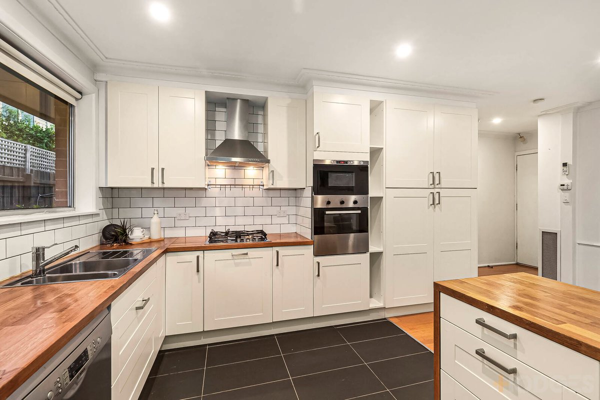 14 / 237 Thomas Street Hampton - Residential for sale