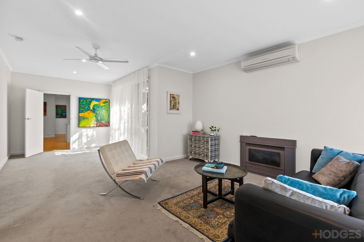 1 / 43 Cromer Road Beaumaris - Residential for sale