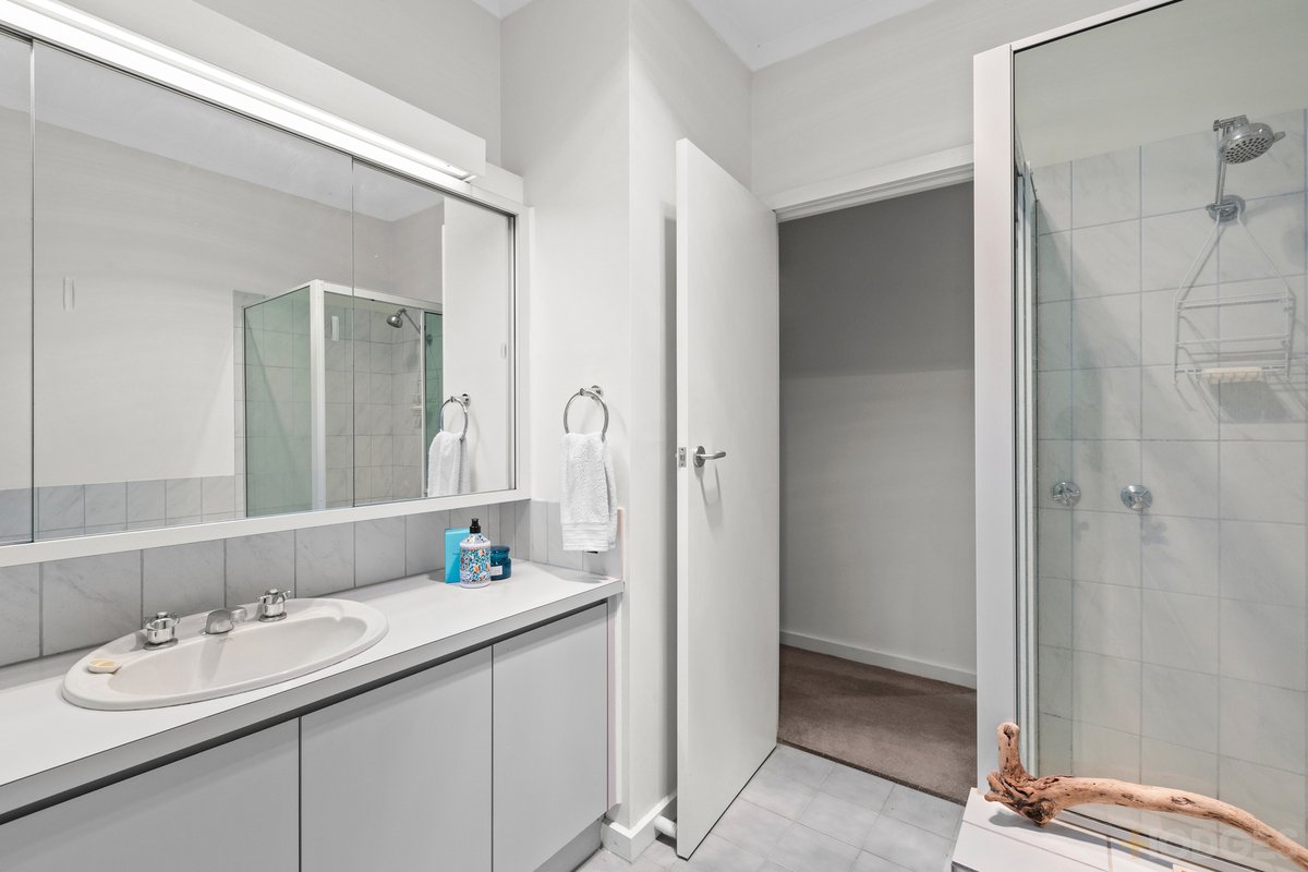 1 / 43 Cromer Road Beaumaris - Residential for sale