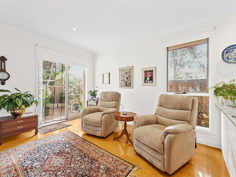 1 / 43 Cromer Road BEAUMARIS - Residential for sale