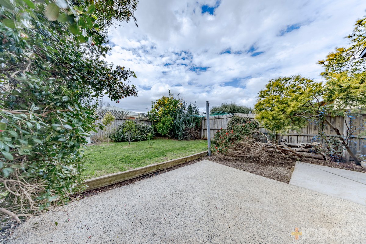 1 / 43 Pembroke Road Ocean Grove - Residential for sale