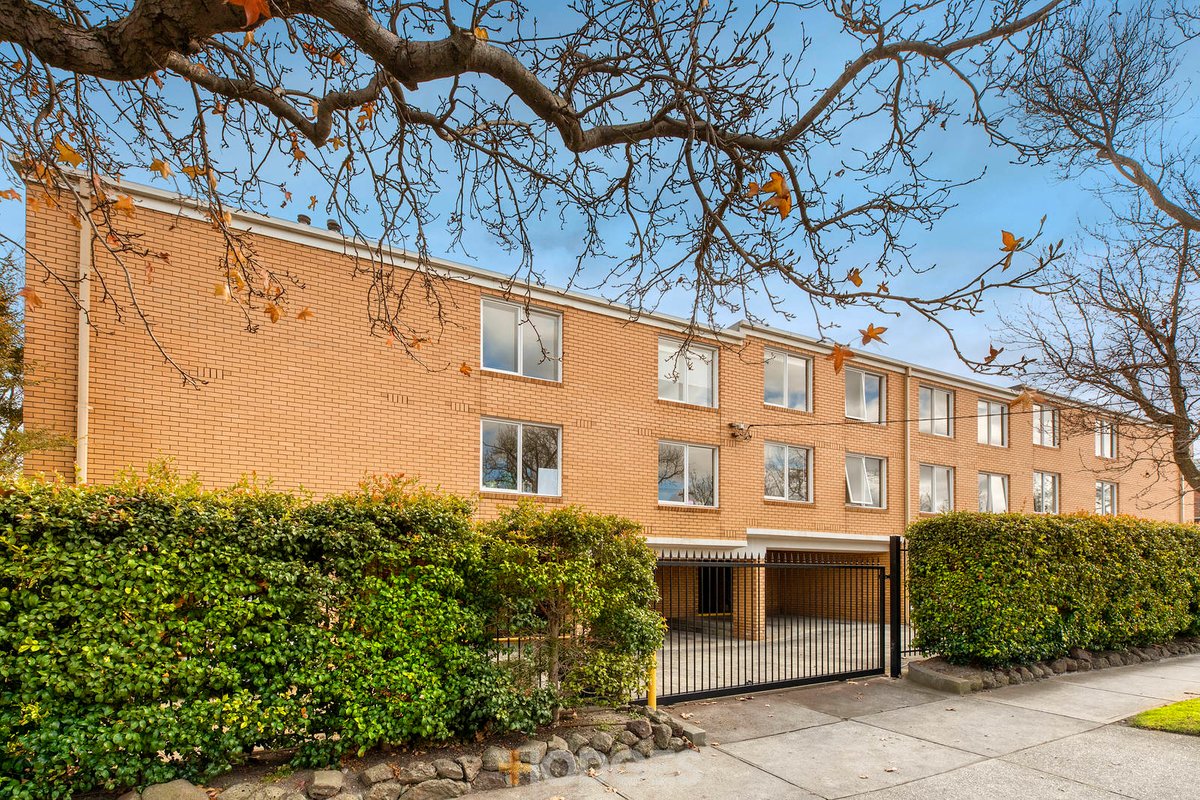 14 / 379 Dandenong Road Armadale - Residential for sale