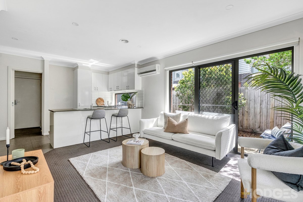 1 / 44 William Road Carrum Downs - Residential for sale