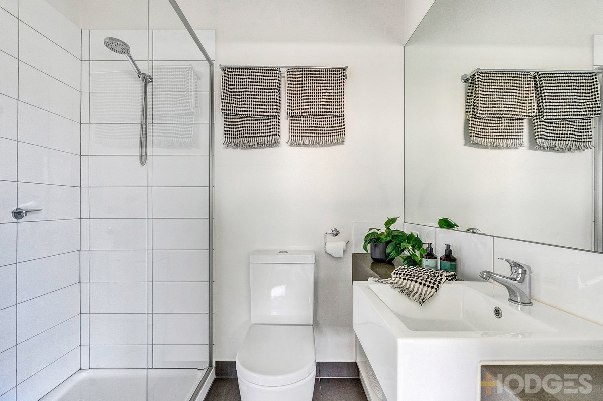 1 / 44 William Road Carrum Downs - Residential for sale