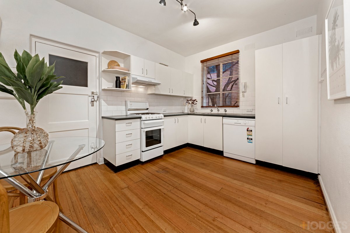 14 / 59 Queens Road Melbourne - Residential for sale