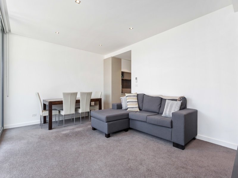 1 / 46 Eucalyptus Drive MAIDSTONE - Residential for sale