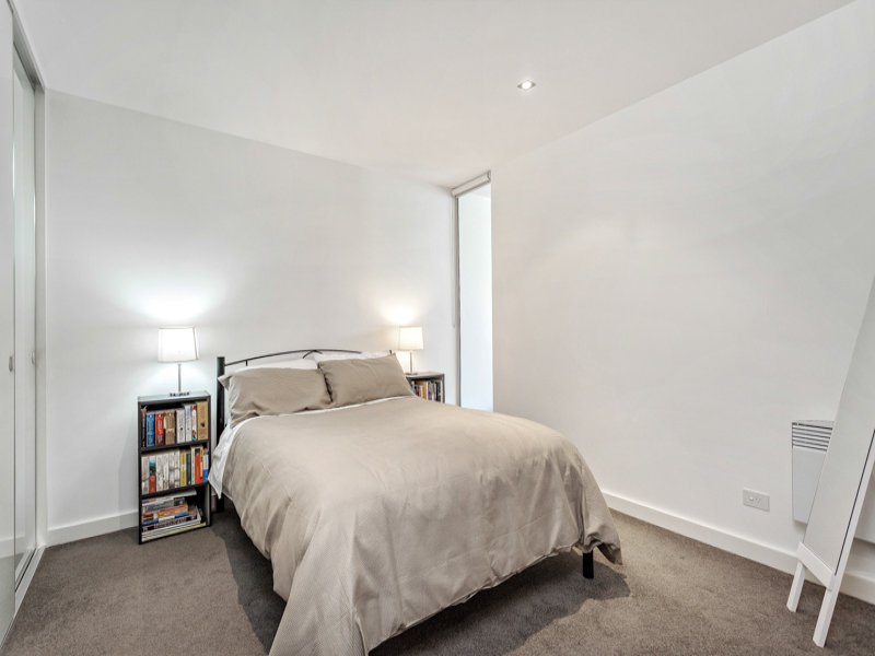 1 / 46 Eucalyptus Drive MAIDSTONE - Residential for sale