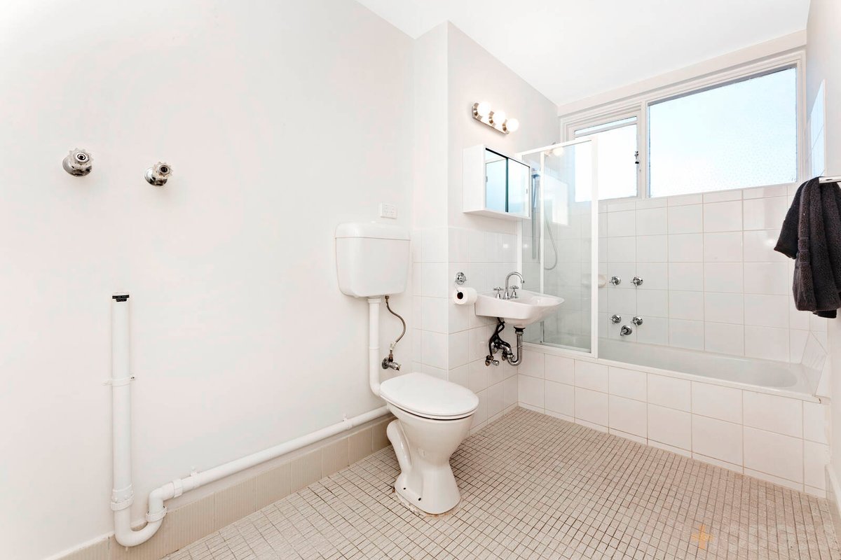 1 / 49 Robert Street Bentleigh - Residential for sale