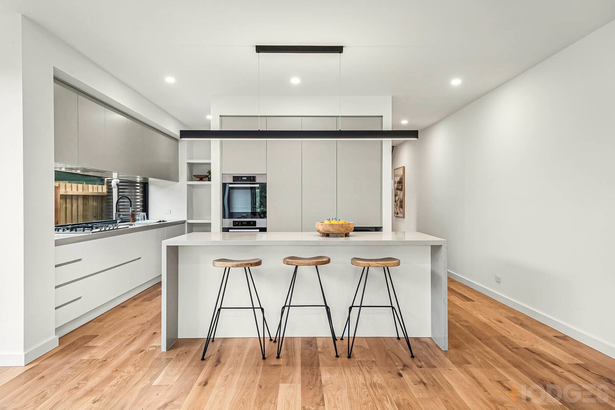 14a Davie Avenue Cheltenham - Residential for sale