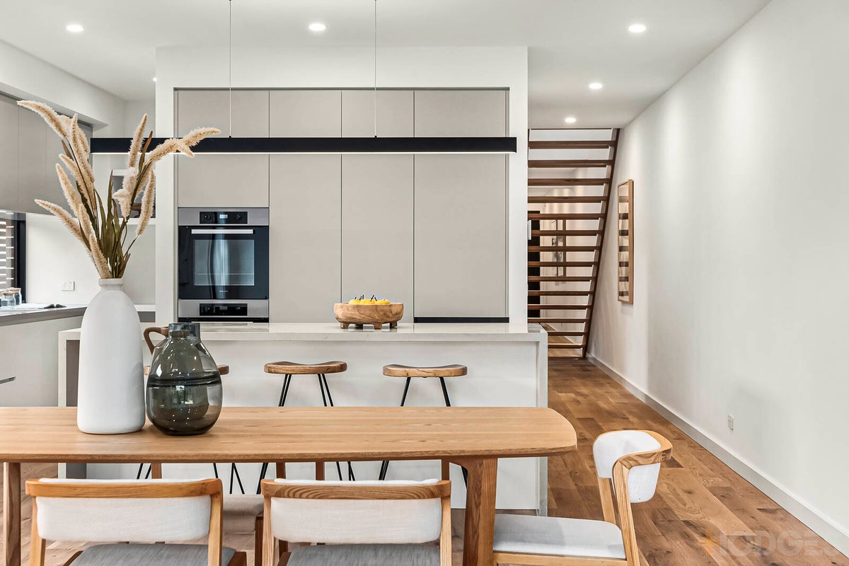 14a Davie Avenue Cheltenham - Residential for sale