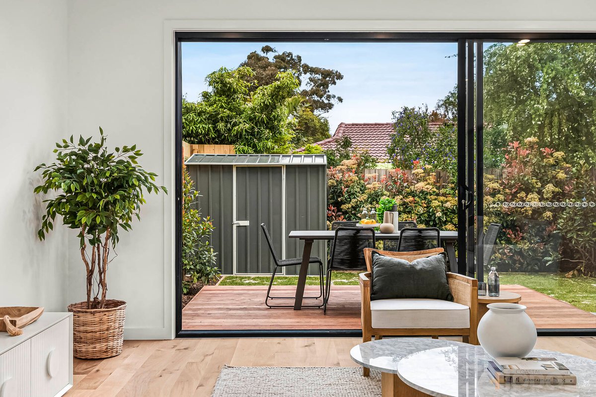 14a Davie Avenue Cheltenham - Residential for sale