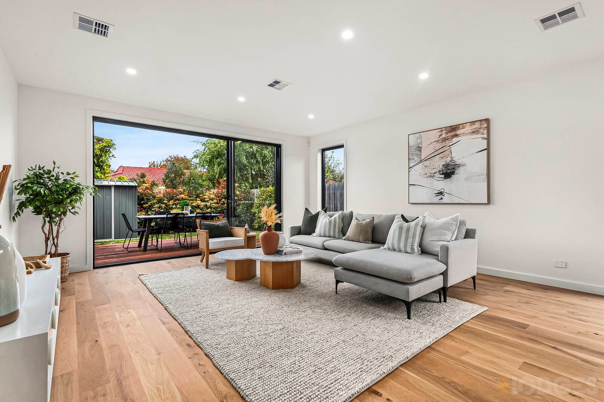14a Davie Avenue Cheltenham - Residential for sale