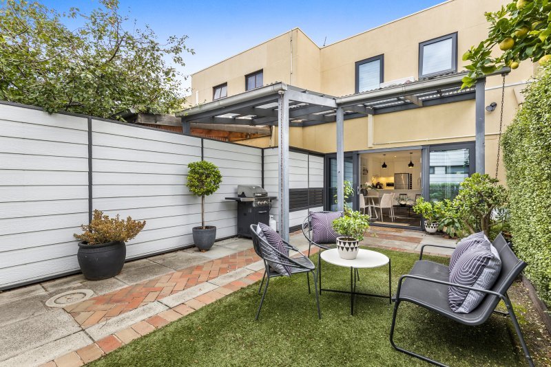 14A Lloyds Avenue CAULFIELD EAST - Residential for sale