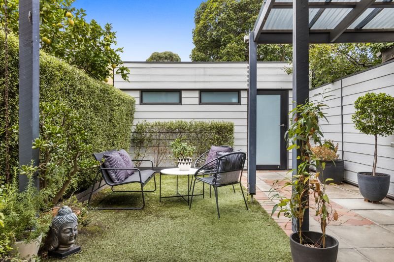 14A Lloyds Avenue CAULFIELD EAST - Residential for sale