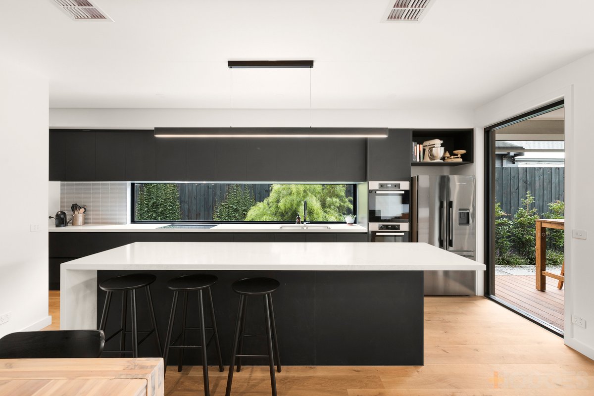 14B Davie Avenue Cheltenham - Residential for sale