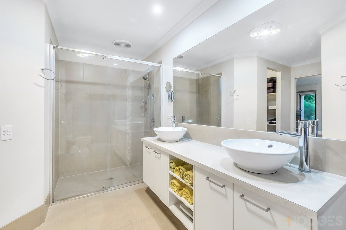15 Arwon Street Mordialloc - Residential for sale