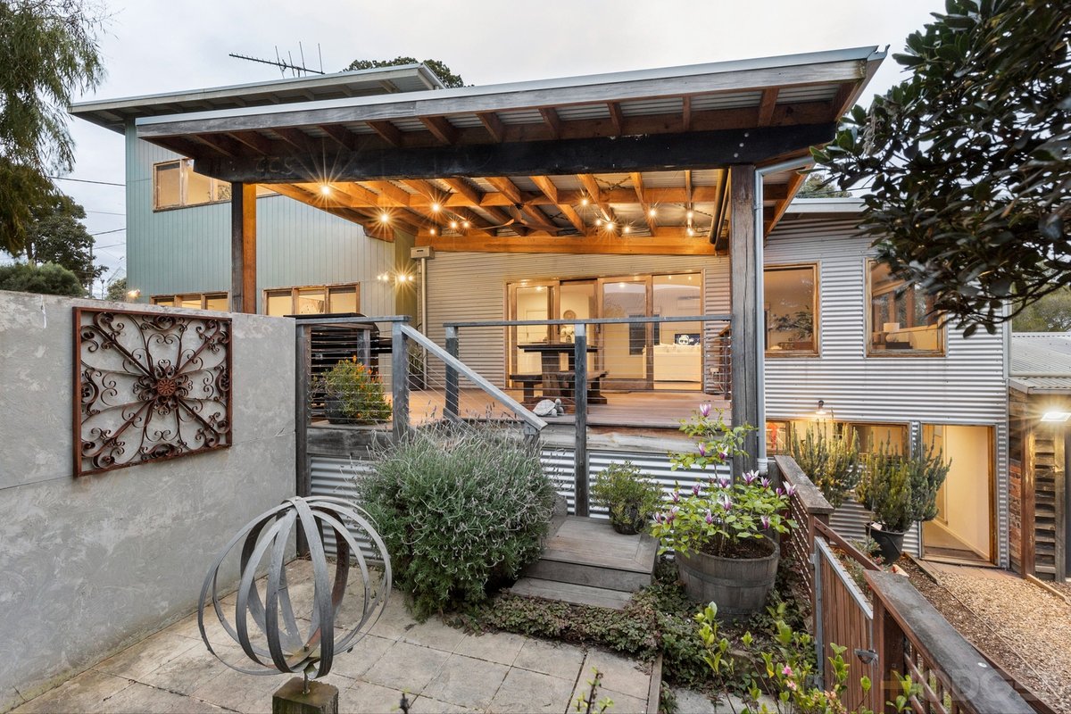 15 Asbury Street West  Ocean Grove - Residential for sale