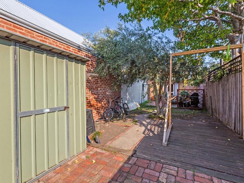 15 Bellairs Avenue SEDDON - Residential for sale