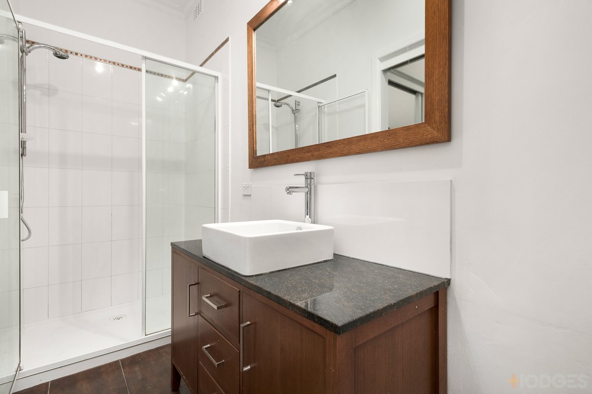 15 Earlsfield Road Hampton - Residential for sale