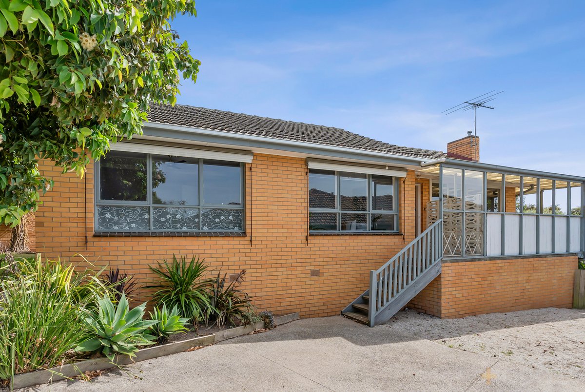 15 Edgecombe Street Hamlyn Heights - Residential for sale