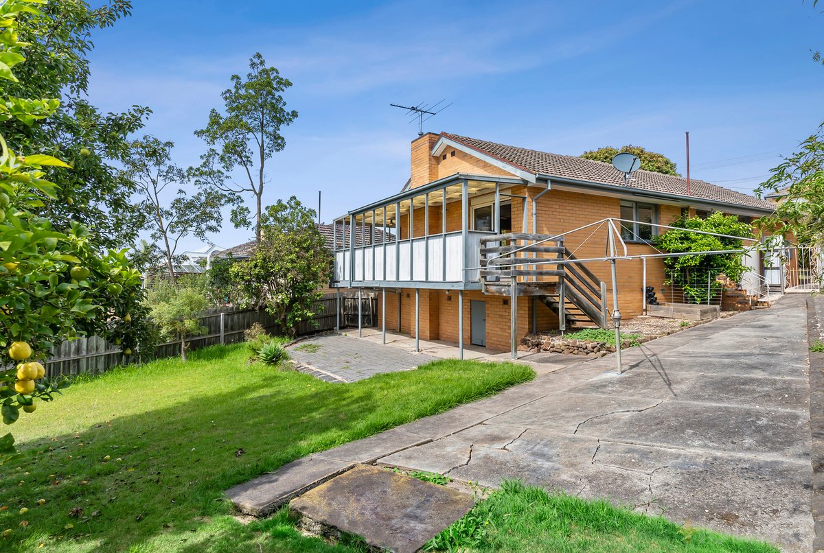 15 Edgecombe Street Hamlyn Heights - Residential for sale