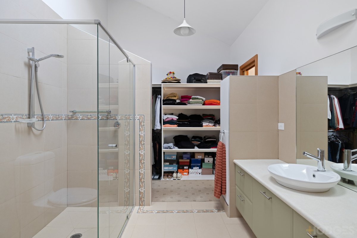 15 Grasstree Court Wonthaggi - Residential for sale