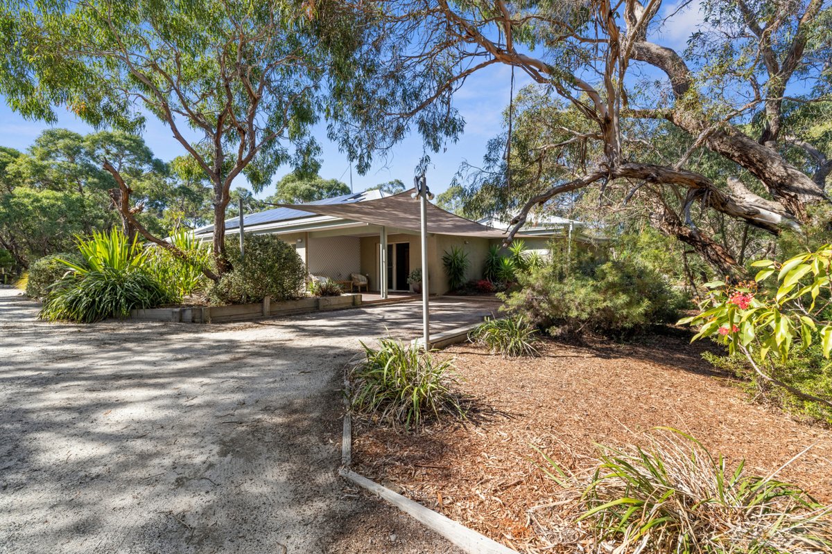 15 Grasstree Court Wonthaggi - Residential for sale