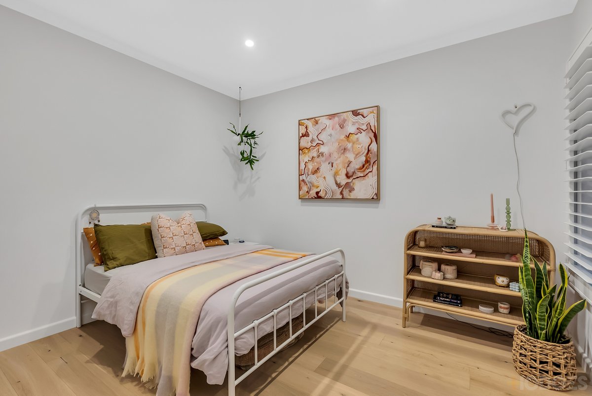 15 Heather Grove Cheltenham - Residential for sale