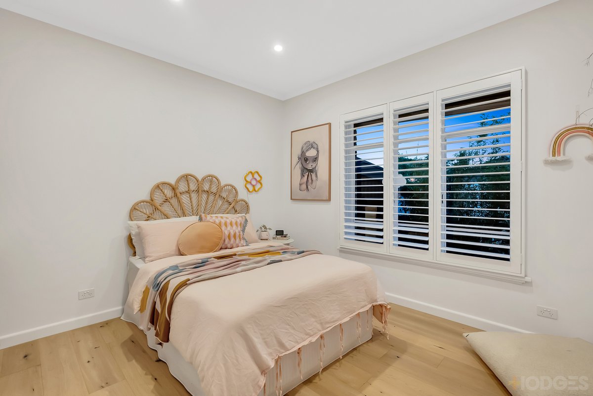 15 Heather Grove Cheltenham - Residential for sale