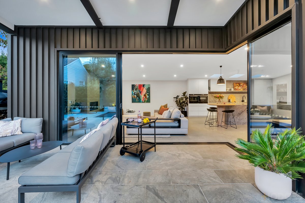 15 Heather Grove Cheltenham - Residential for sale