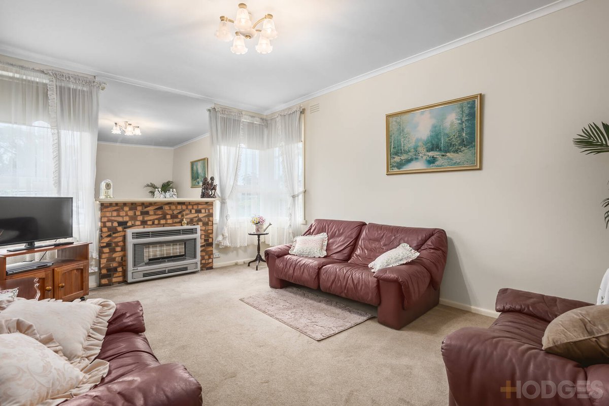15 Ivan Avenue Edithvale - Residential for sale