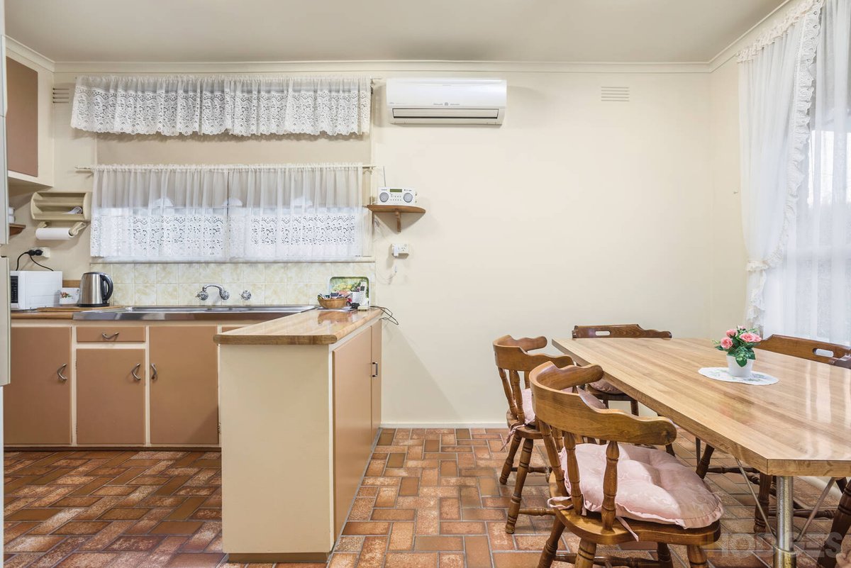 15 Ivan Avenue Edithvale - Residential for sale