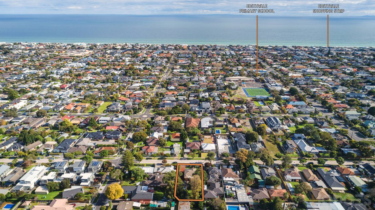 15 Ivan Avenue Edithvale - Residential for sale