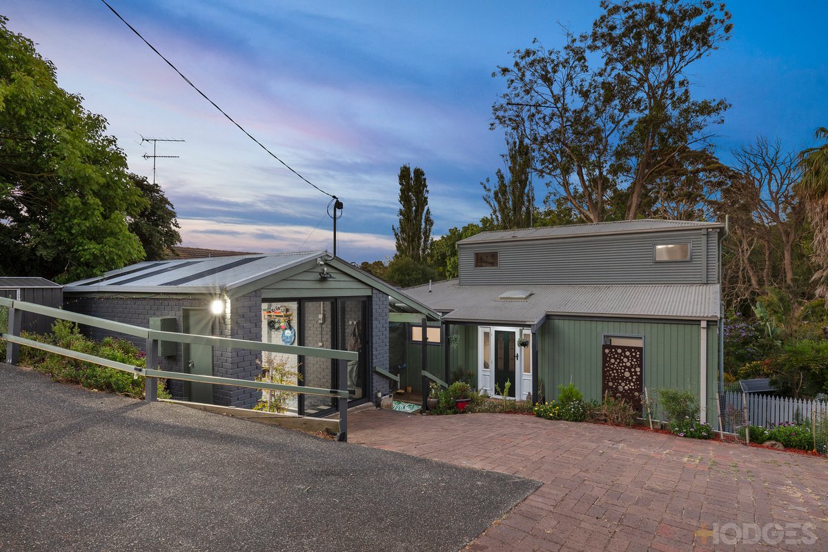 15 Kalinga Road Ocean Grove - Residential for sale