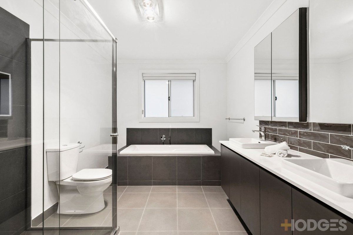 15 Keats Circuit Armstrong Creek - Residential for sale