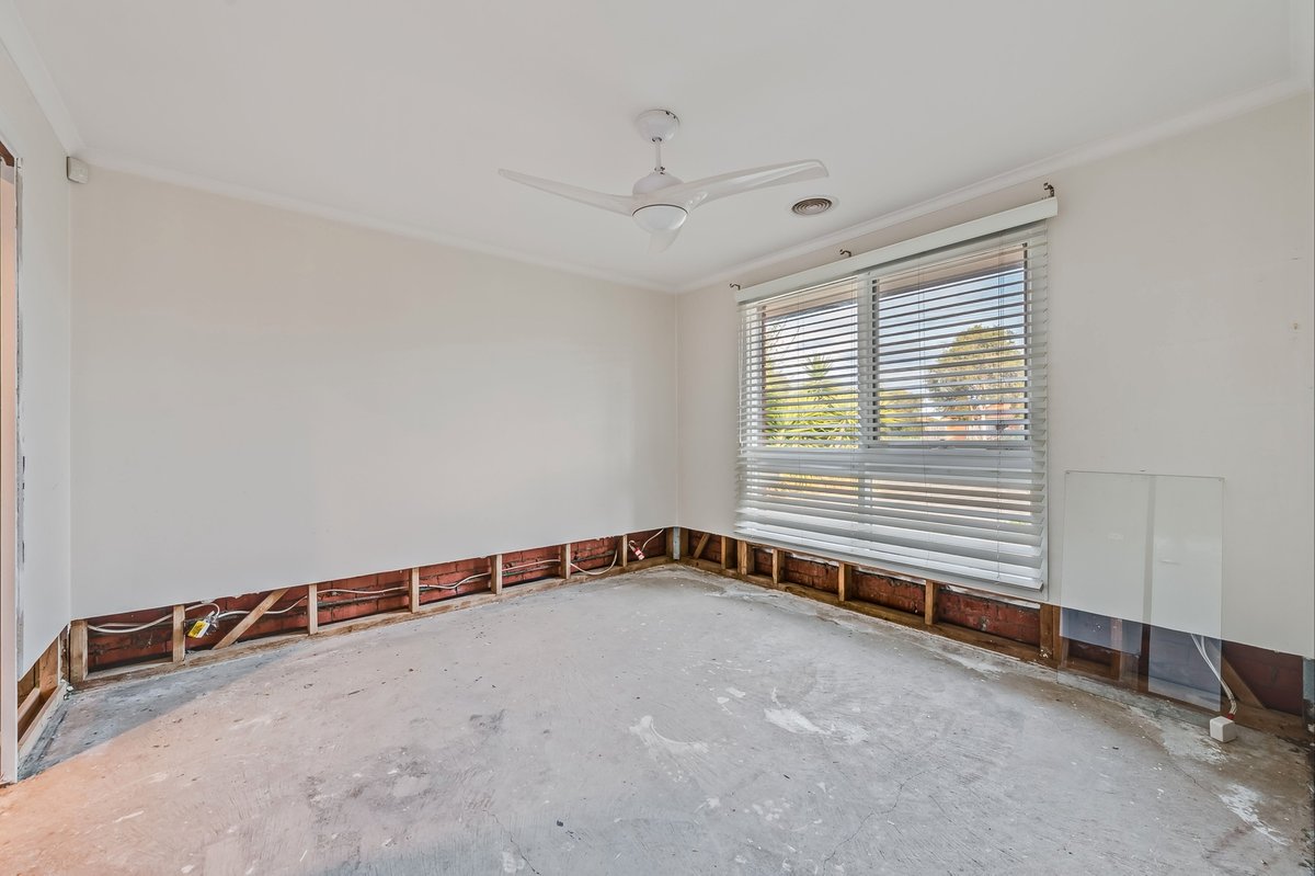 15 Kramer Street Werribee - Residential for sale