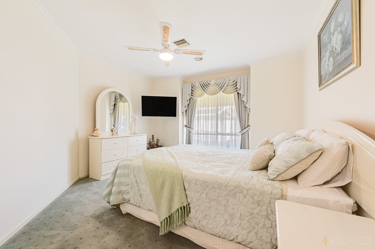 15 Larose Place Werribee - Residential for sale