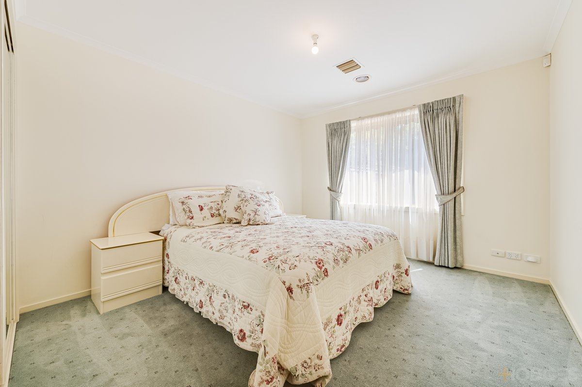 15 Larose Place Werribee - Residential for sale