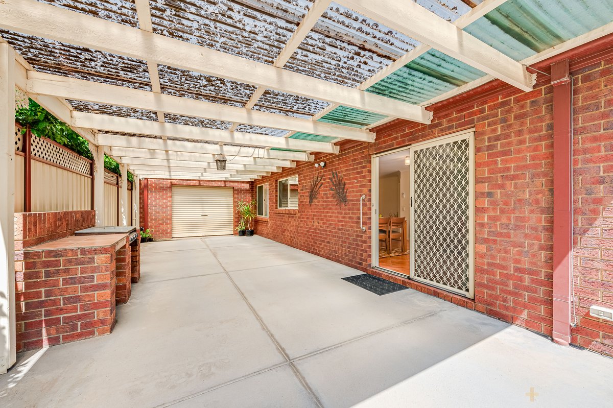 15 Larose Place Werribee - Residential for sale