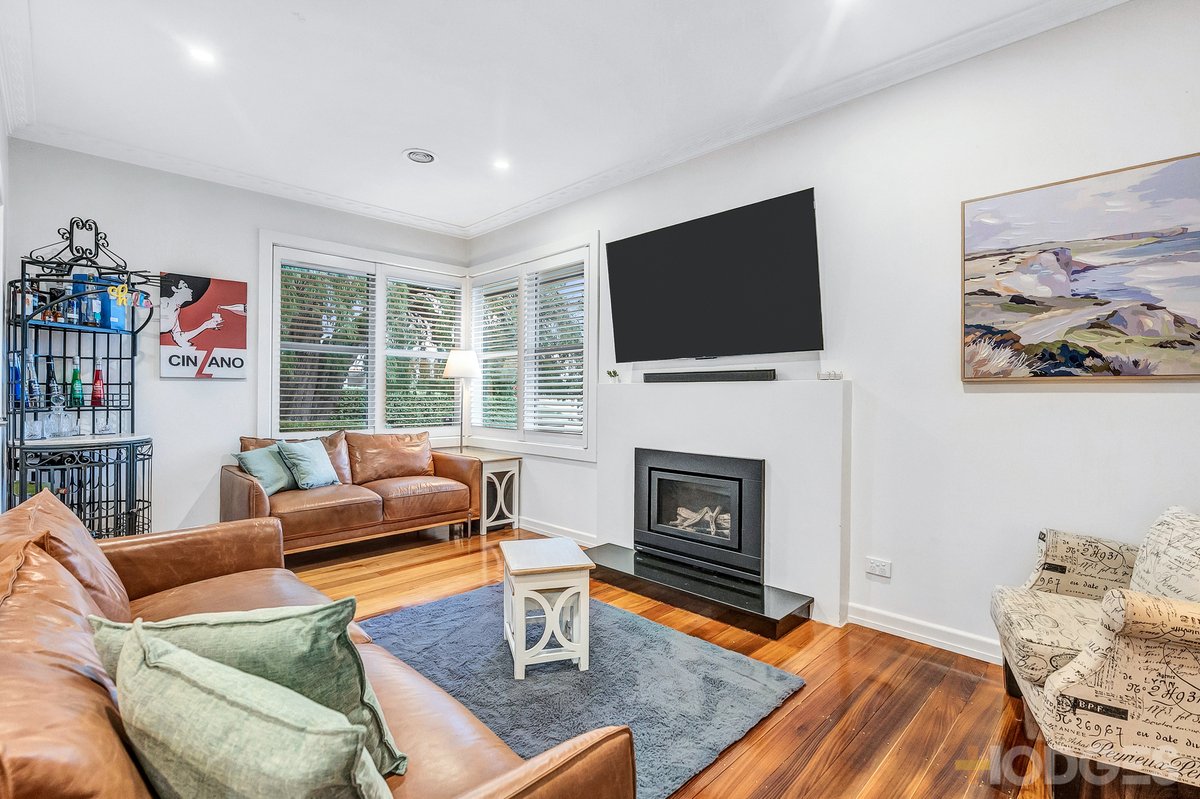 1 / 5 Lower Dandenong Road Mentone - Residential for sale