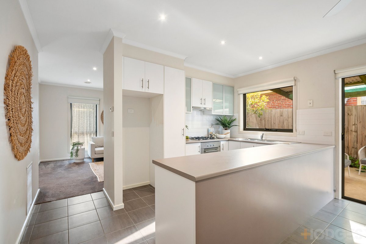 15 McCurdy Road Herne Hill - Residential for sale