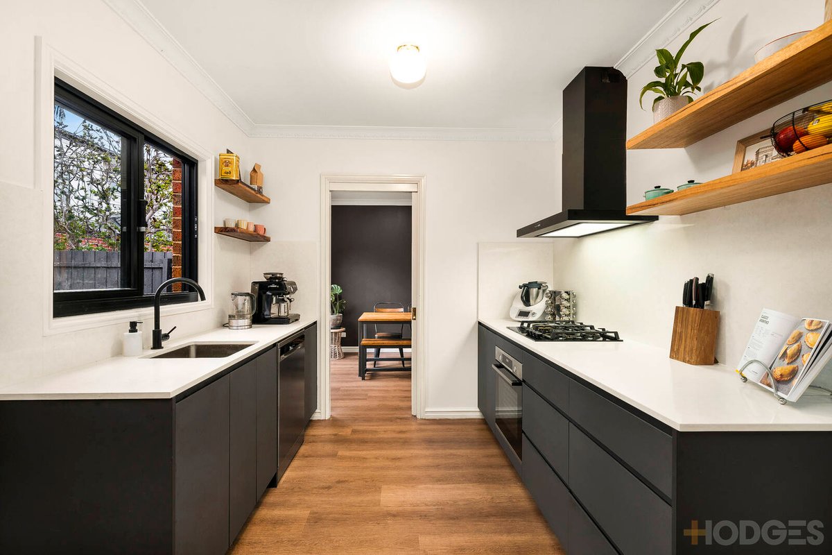 15 Molong Avenue Hampton East - Residential for sale