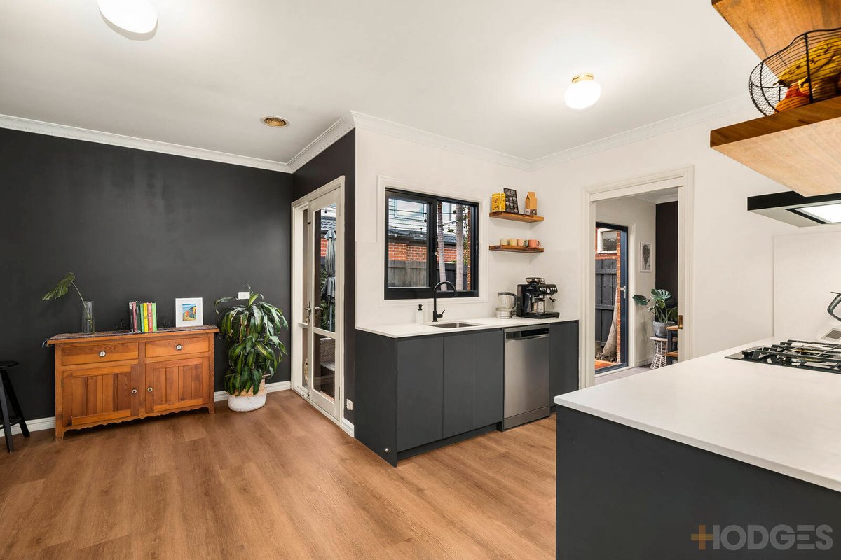 15 Molong Avenue Hampton East - Residential for sale