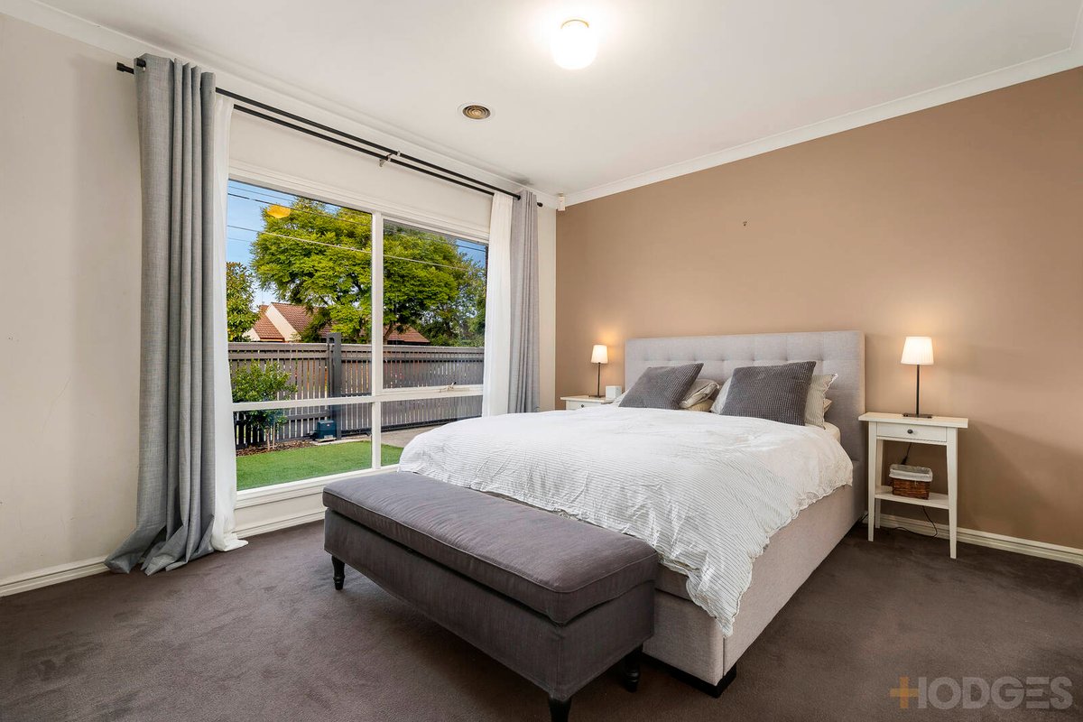 15 Molong Avenue Hampton East - Residential for sale