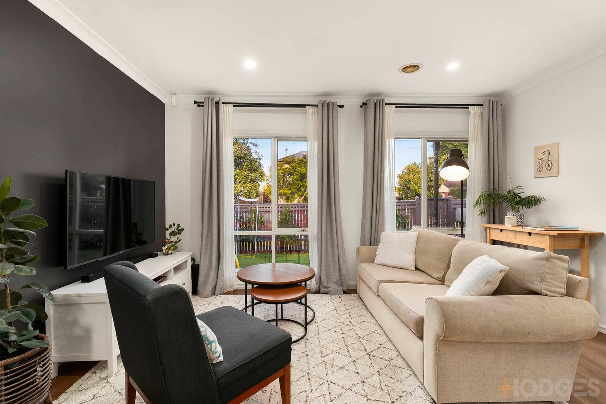 15 Molong Avenue Hampton East - Residential for sale
