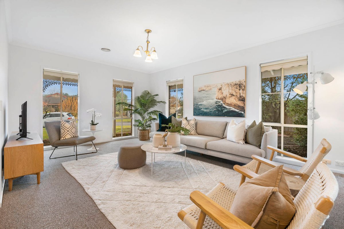 15 Nivek Court St Albans Park - Residential for sale